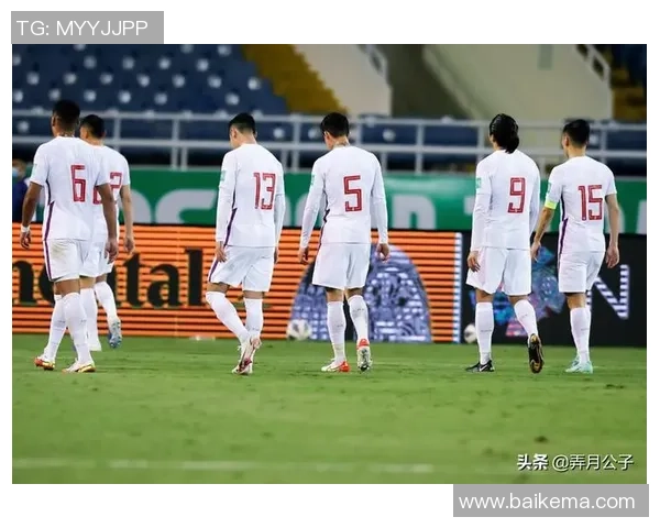 中国香港足球队与巴基斯坦足球队的比赛前瞻及战术分析 中国香港足球队与巴基斯坦足球队的比赛前瞻及战术分析