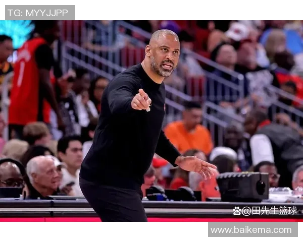 2018季后赛火箭勇士第二场激战回顾与精彩瞬间分析 2018季后赛火箭勇士第二场激战回顾与精彩瞬间分析