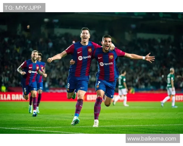 回顾2019年欧冠经典战役巴萨对阵巴黎的精彩瞬间与战术分析