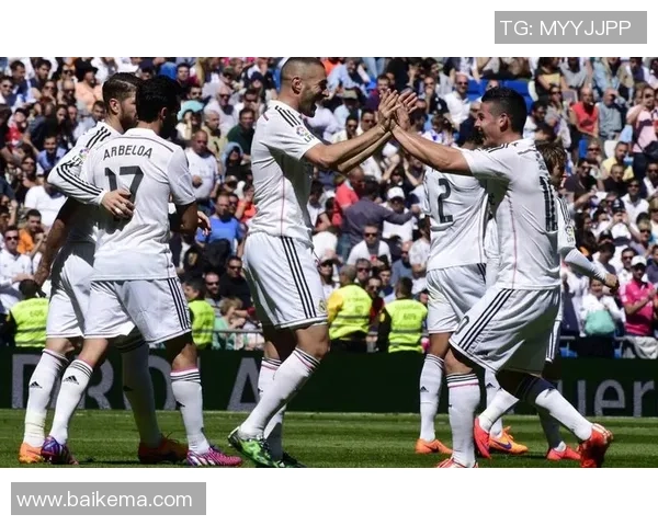 皇马狂胜格拉纳达精彩录像回顾9比1的激烈对决 皇马狂胜格拉纳达精彩录像回顾9比1的激烈对决