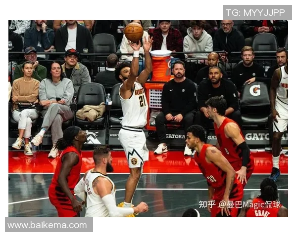 西部半决赛首战开拓者与掘金激战正酣谁能占得先机