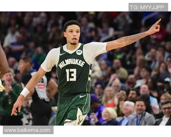 康宁汉姆29分 NBA活塞客场129-116打败雄鹿 豪取12连胜 康宁汉姆29分 NBA活塞客场129-116打败雄鹿 豪取12连胜